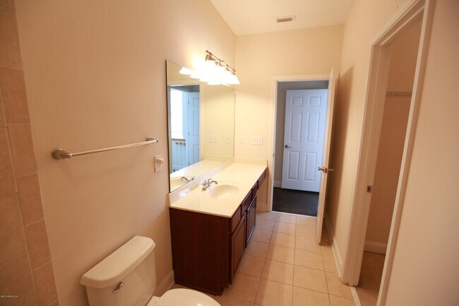 Building Photo - 4442 Rock Creek Cir