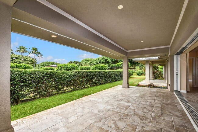 Building Photo - Ohai Estates 4 Bed 4.5 Bathroom Home Avail...