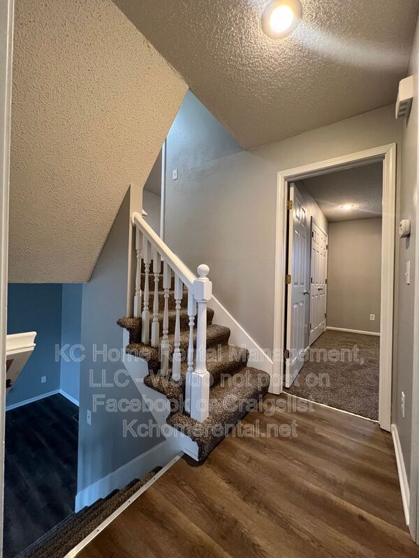 Building Photo - 1416 SE 7th Pl