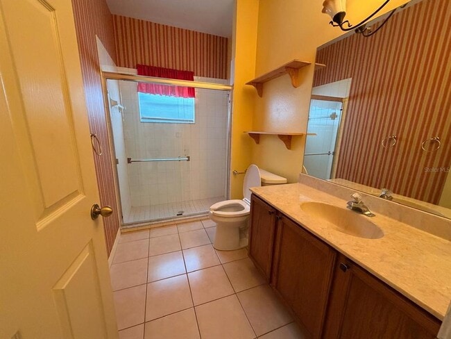 Building Photo - 2418 Huron Cir