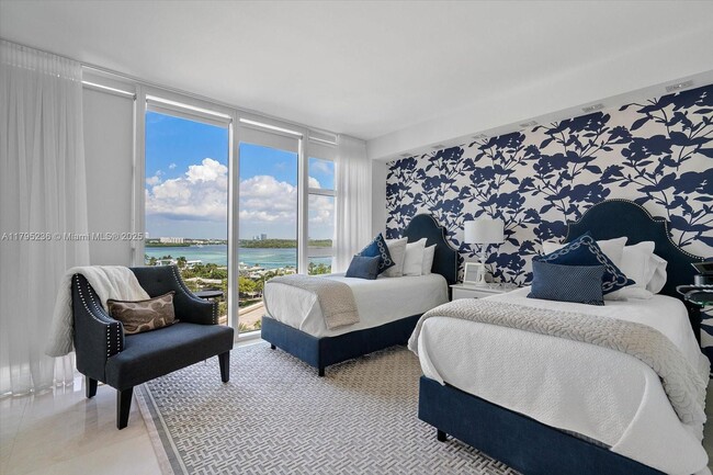 Building Photo - 10275 Collins Ave