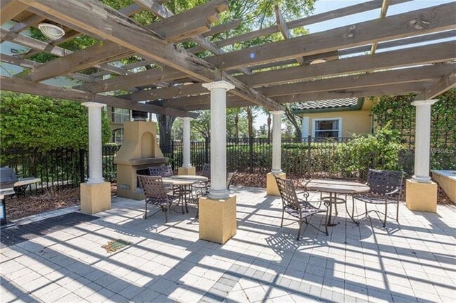 Building Photo - RIVERVIEW: Allegro Palms - 1 bed/1 bath, 3...