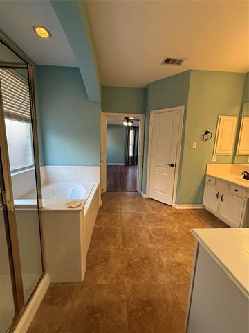 Building Photo - 1602 Harvest Glen Dr