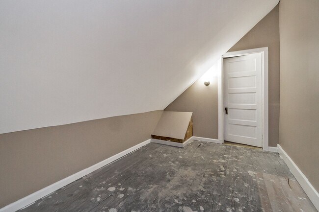 Building Photo - 301 W Wilkes Barre St