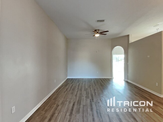 Building Photo - 13017 Brant Tree Dr
