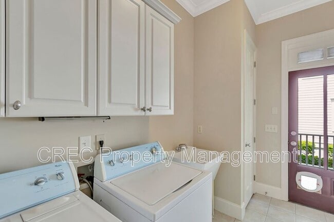 Building Photo - 1705 Doldridge St