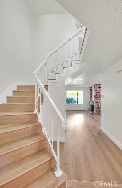 Building Photo - 25205 Chestnutwood