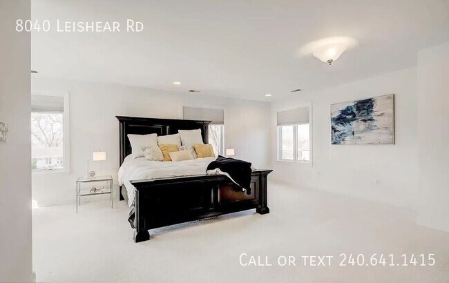 Building Photo - 8040 Leishear Rd