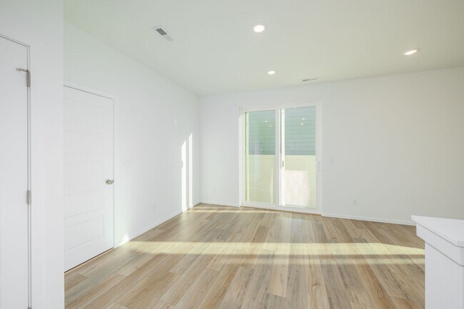 Building Photo - For Rent – Beautiful Park-Facing Home in Liberty Lake