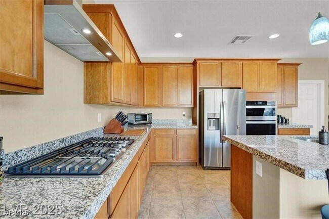 Building Photo - 4630 Summer Azure St