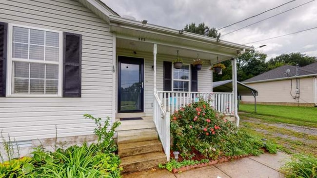 Building Photo - 329 Royal Garden Dr