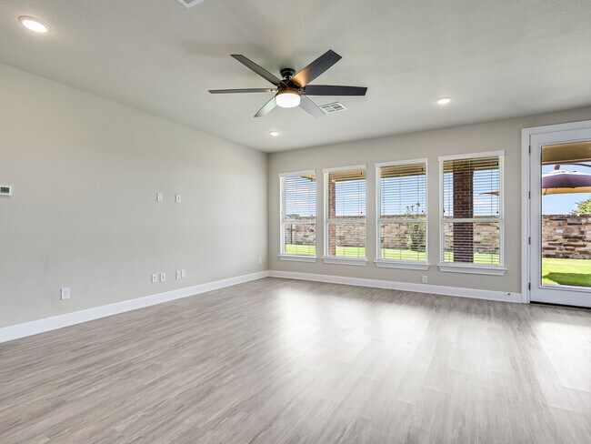 Living Space - 3241 Aurelia Ln