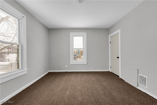 Building Photo - 3877 W 31st St