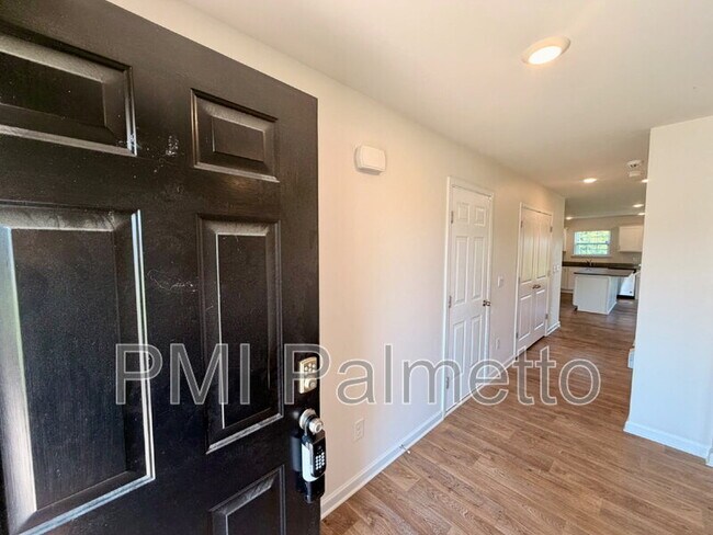 Building Photo - 417 Spearman Ct