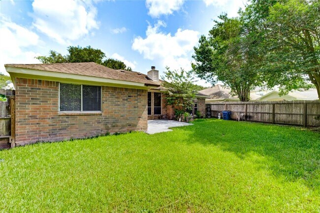 Building Photo - 4814 Cotter Ln
