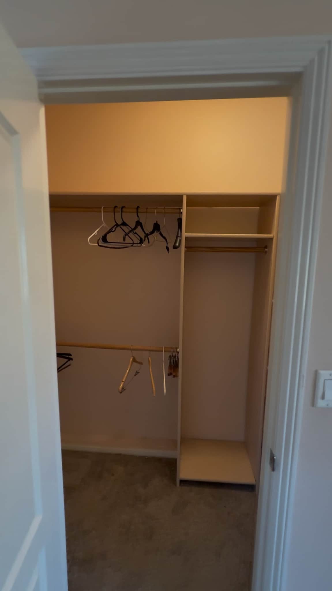 Closet 1 - 4003 Garey Ave