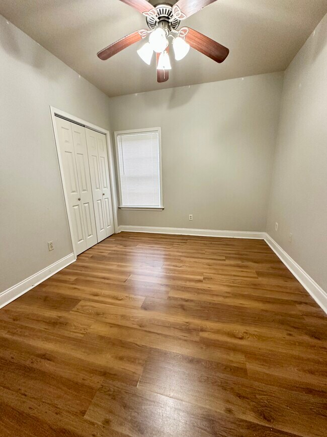 Building Photo - 505 Smith-Reed Rd