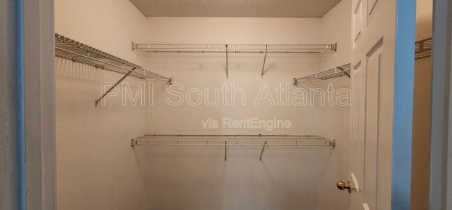 Building Photo - 139 Kathryn Rd