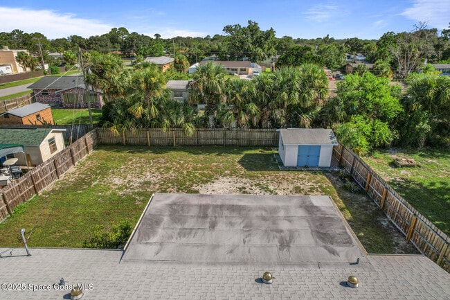 Building Photo - 219 Narvaez Dr