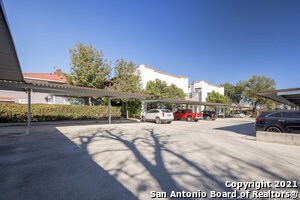 Building Photo - 1542 N Alamo St