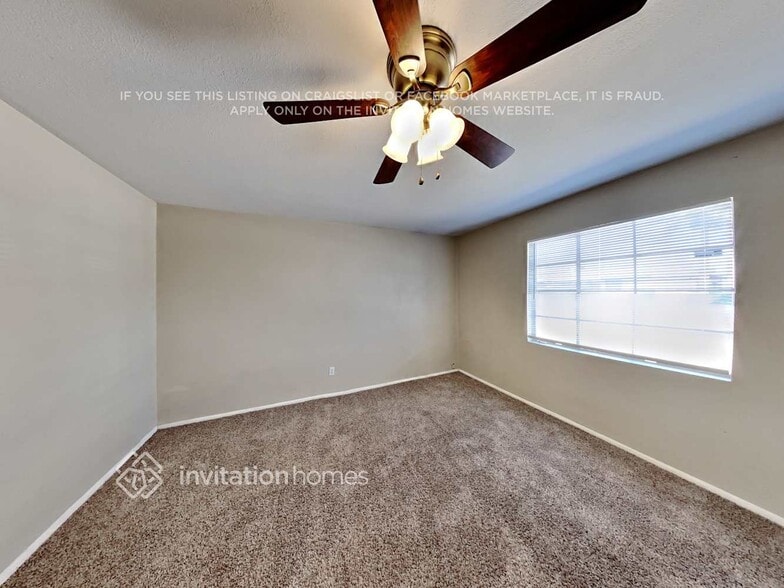 Building Photo - 402 N 47th Pl
