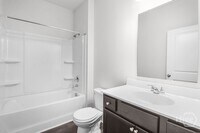 Building Photo - 105 Cole St