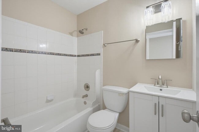 Building Photo - 744 Cordell Way