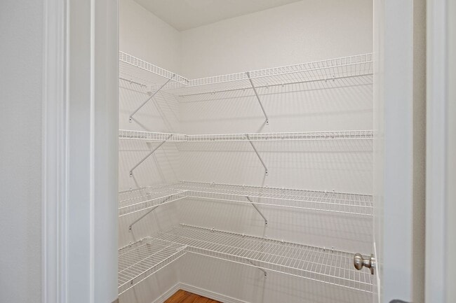 Building Photo - Newly Built 3 Bedroom Rental in Aurora!