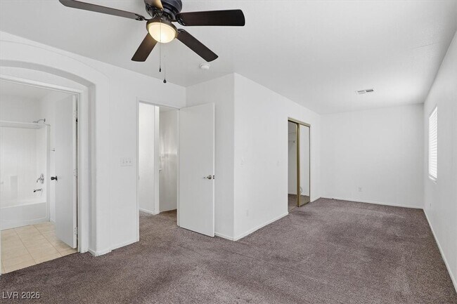 Building Photo - 5225 Paradise Valley Ave