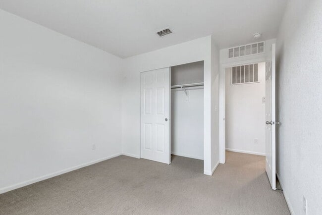 Building Photo - 21546 E 59th Pl