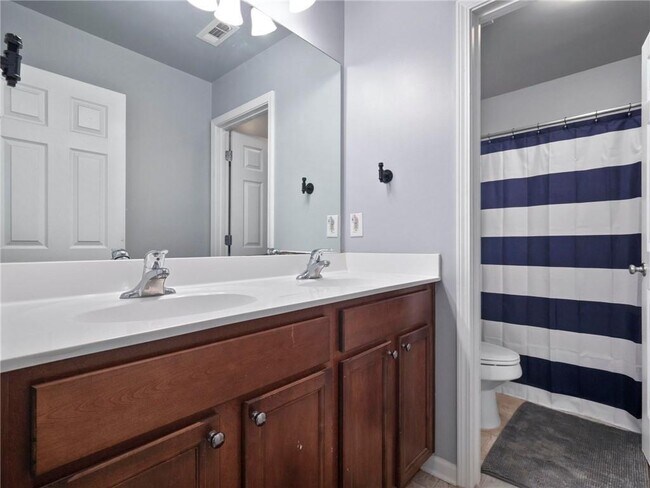 Building Photo - 1704 Ammons Falls Ct