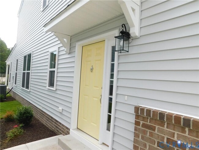 Building Photo - 6981 Leire Ln