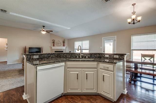 Building Photo - 3005 Dove Valley Ln