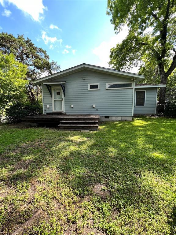Building Photo - 1511 Romeria Dr