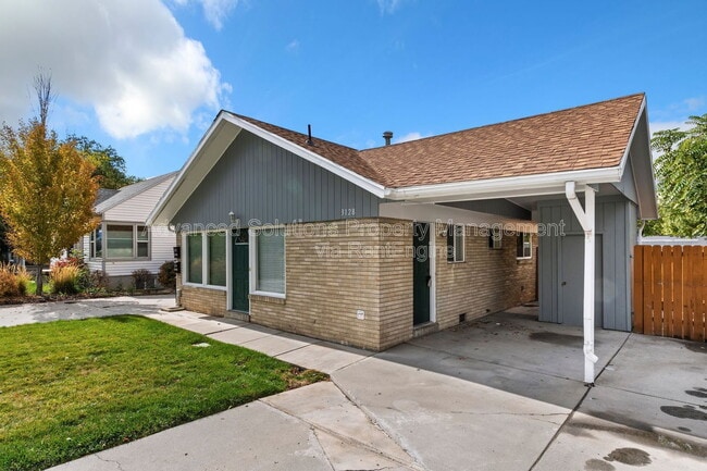 Primary Photo - 3128 S 700 E