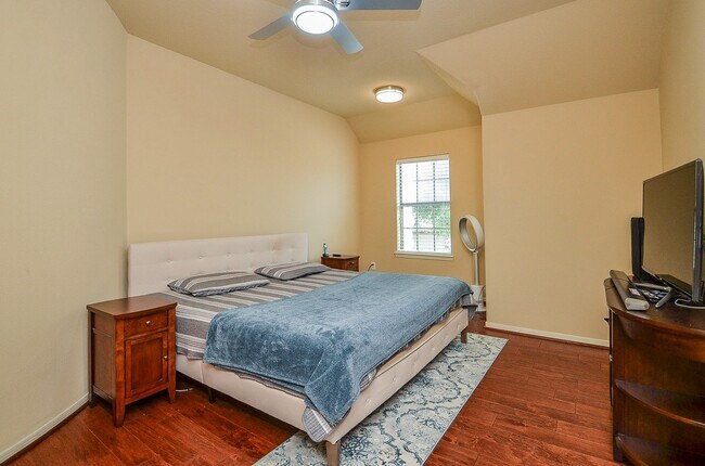 Building Photo - 26711 Eagle Park Ln