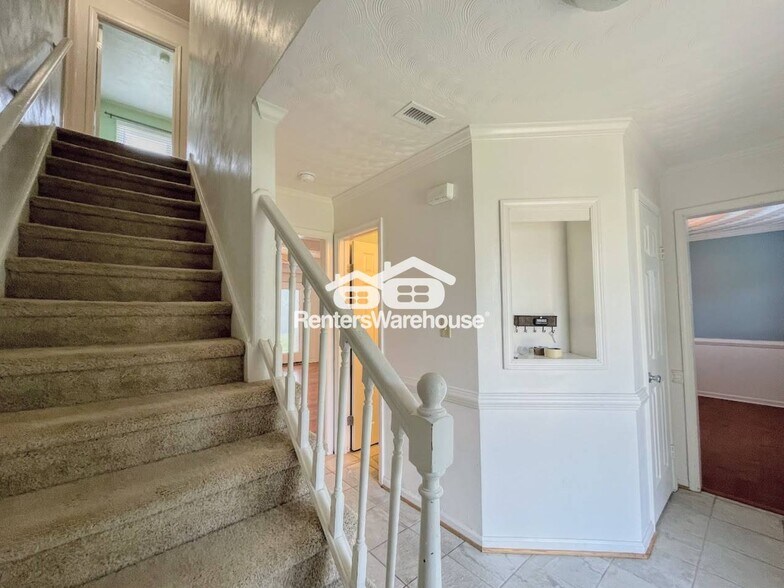 Building Photo - 1305 Kasba Ct