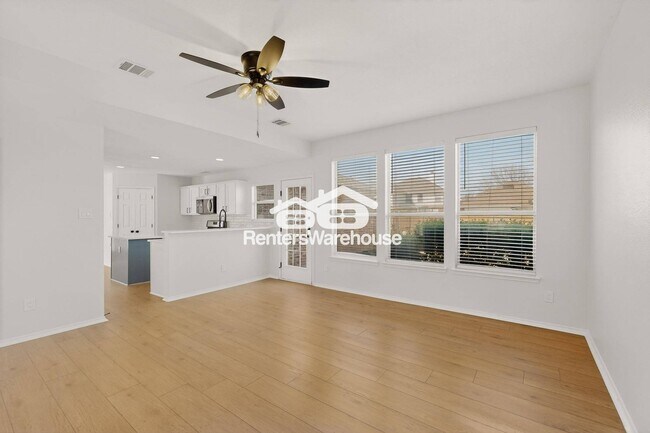 Building Photo - 4918 Silverweed Dr