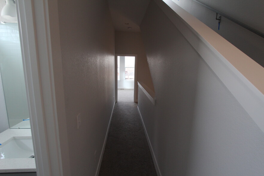 hall between rooms - 1919 W 46th Ave