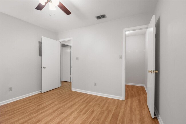 Building Photo - 1181 Brafforton Way