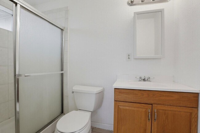 Building Photo - 5741 39th St