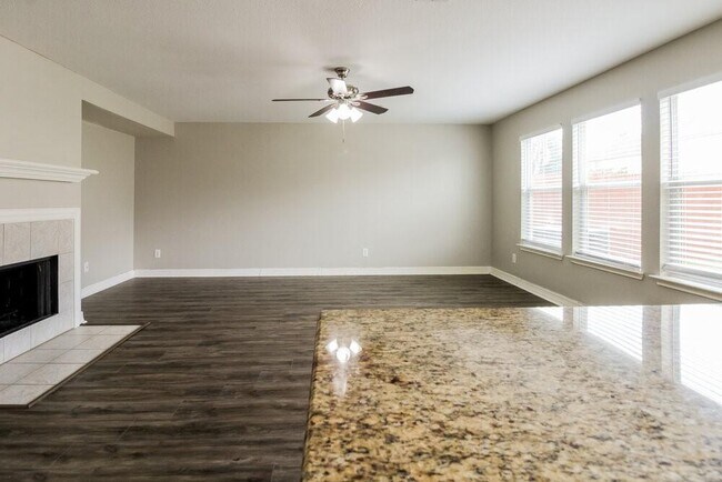 Building Photo - 3611 Lanesborough Dr