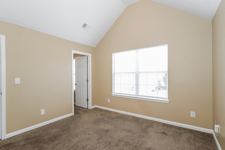 Building Photo - 11147 Aliyah Dr