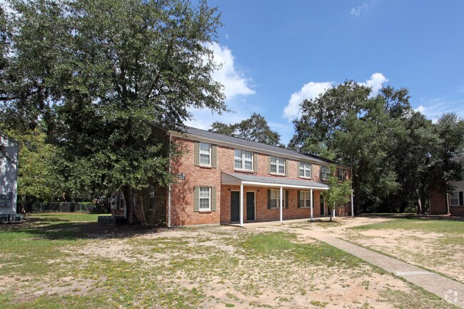 Exterior - Berkshire Arms Apartments