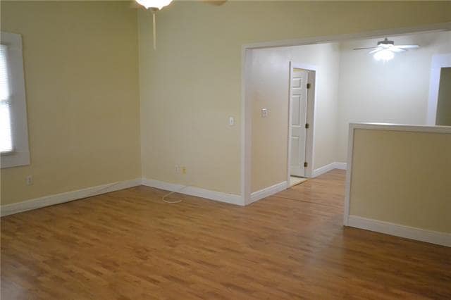 Building Photo - 15639 River Rd