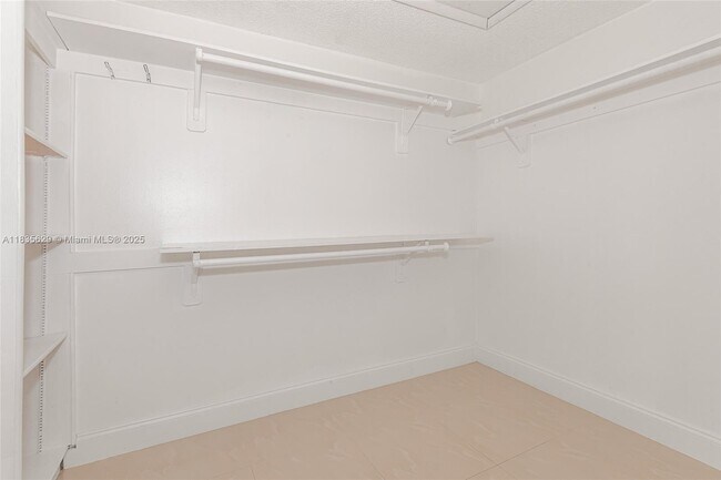 Building Photo - 6455 SW 116th Pl