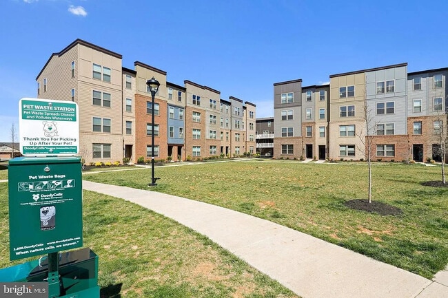 Building Photo - 10342 Ratcliffe Trl