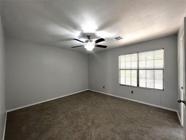 Building Photo - 421 Dauphin Ave