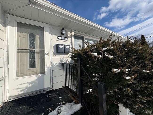 Building Photo - 519 Sunflower Dr