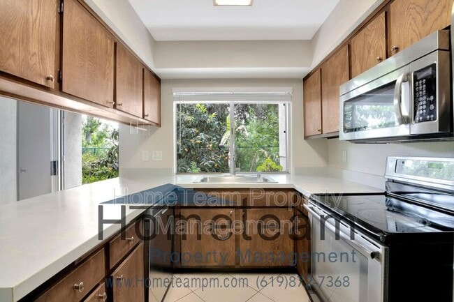 Building Photo - 8075 Caminito de Pizza